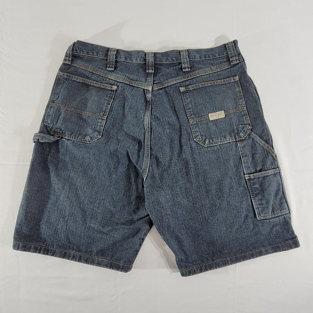 EUC WRANGLER Men's 38 (Actual 39" x 10") Denim Carpenter Shorts Dark Wash Blue - Picture 2 of 4